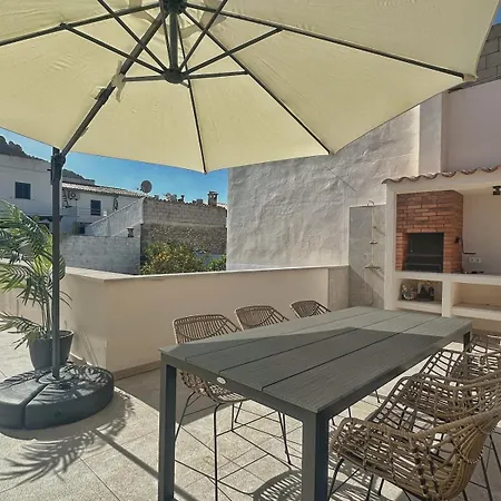Stadthaus Mit Garten Und Dachterrasse -casa Villanova 度假居 *